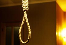 Se întrunește Staborul, la Celei, pentru adolescenta de 16 ani care s-a spânzurat din gelozie! Sunt așteptate rudele din străinătate