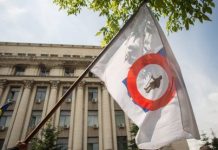 Pensionarii au protestat pentru soluționarea problemelor cu care se confruntă seniorii din România – ,,Pensionarii din România au fost nevoiţi să iasă pentru a protesta în Piaţa Victoriei şi la toate prefecturile din ţară, pentru a cere Guvernului să-şi respecte obligaţia constituţională”!