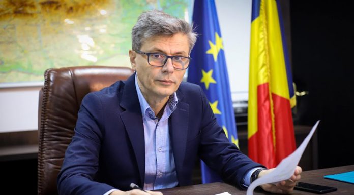 Ministrul Virgil Popescu a ajuns la Prefectura Gorj. Vor cădea capete?