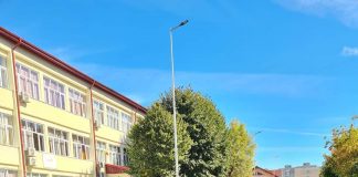 Târgu-Jiu: Covor asfaltic nou pe Strada Liviu Rebreanu