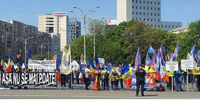 Noi proteste împotriva Guvernului