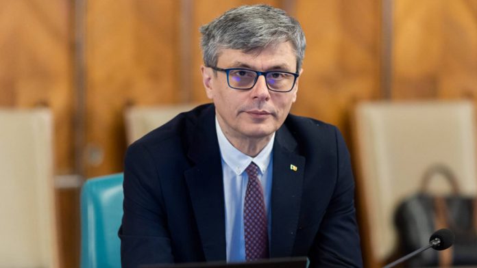 Virgil Popescu, audiat de procurorii DNA