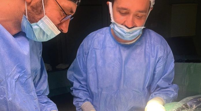 VIDEO: Premieră medicală: Glandă tiroidă extirpată prin cavitatea bucală. O femeie din Târgu-Jiu a beneficiat de intervenție