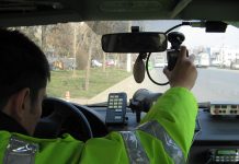 Cazier curat pentru un șofer prins la volanul unei mașini radiate de cinci ani