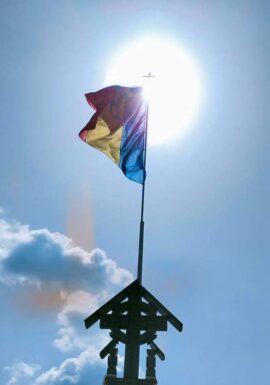 Educaţia…şi Lecţia de viaţă! – Conul de umbră al unui fel de disonanță cognitivă – ,,Voi nu înțelegeți că ne-am cam săturat să vă faceți, peste noi, și voile, și nevoile, așa cum vă vin vouă la mână și la gură”?