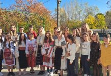 Acțiune caritabilă la Suseni, din partea elevilor de la Stănești