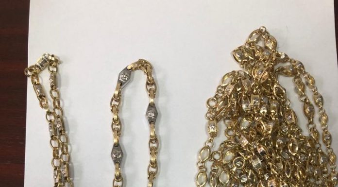 ANAF Târgu-Jiu vinde bijuterii din aur