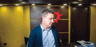 Liberalul Daniel Burlan (CEO): Cu 5.000 de salariați mai puțini, în trei ani!