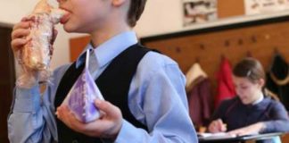 Tot fără lapte și corn în școli!