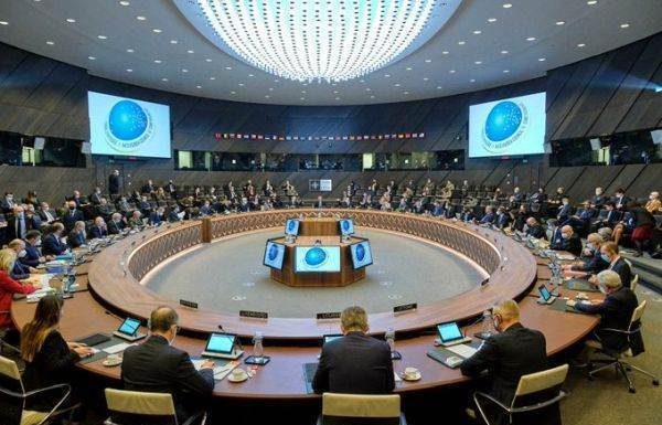 30 de miniștri de externe din țările NATO vin la București