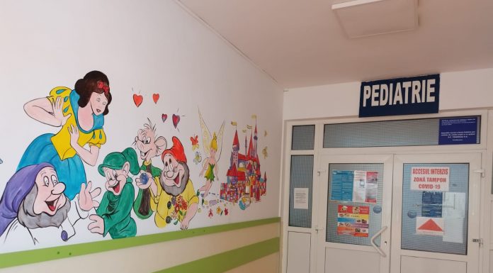 Zeci de copii internați în spital cu probleme respiratorii