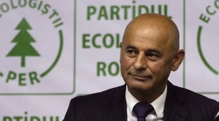 Liderul PER, trimis în judecată pentru trafic de influență