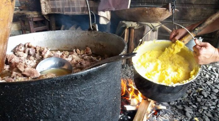 Băcița Mărioara – cu bunătățile de pe Transalpina în curtea Ministerului Agirculturii!