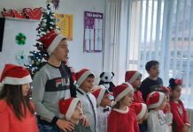 VIDEO: Cadouri pentru copiii din Centrul Maternal Târgu-Jiu