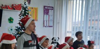 VIDEO: Cadouri pentru copiii din Centrul Maternal Târgu-Jiu