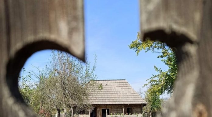 Comuna lui Brâncuși, un loc din ce în ce mai atractiv pentru turiști