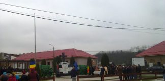 Ziua Naţională a României a fost sărbătorită la Turceni, la Monumentul Eroilor, de la Strâmba-Jiu! – ,,1 Decembrie este sărbătoarea naţională a unui popor care în urmă cu 104 ani dovedea că prin unitate, îşi poate împlini aspiraţiile pe bazele unui stat unitar şi modern”!