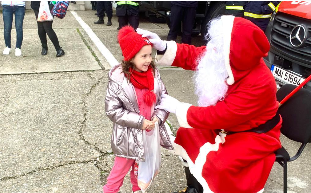 VIDEO: Au venit colindătorii, la ISU Gorj!