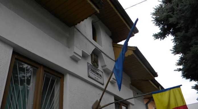 Bărbații care furau țiței, aduși în fața procurorilor din Cărbunești