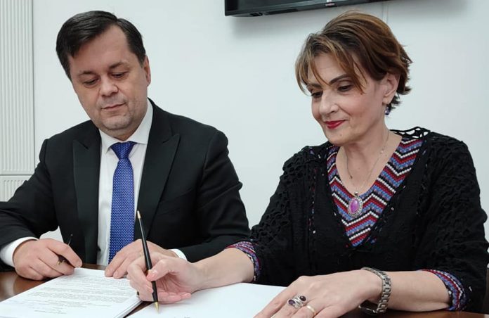 Contract semnat pentru reabilitarea unei școli din Târgu-Jiu