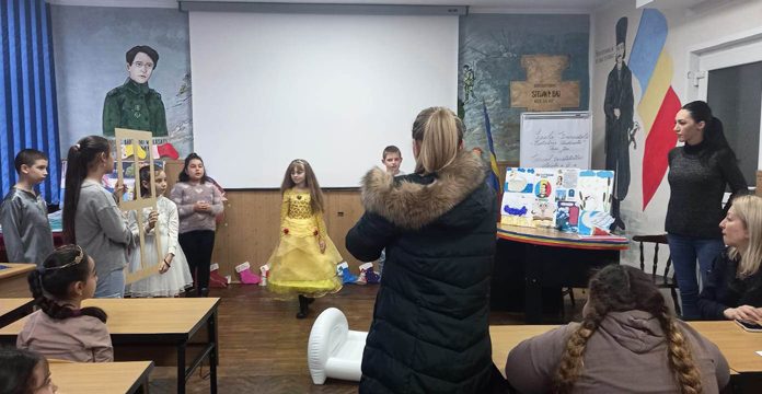 Eminescu, omagiat la Şcoala Gimnazială „Ecaterina Teodoroiu”