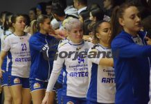 Conducătorii secției de handbal se gândesc la următoarele transferuri