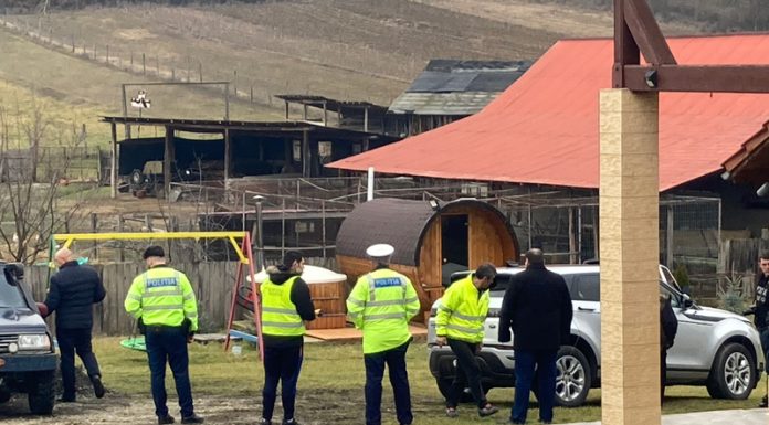 Primarul Bucurescu: Făptaș sau complice! Nașul și finul au consumat zeci de carafe cu vin la Restaurantul Valentina din Motru