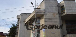 Se caută constructor pentru reabilitarea Casei Tineretului