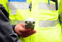 La volan, după ce a băut 5 litri de bere. Pedeapsa primită de un șofer din Motru