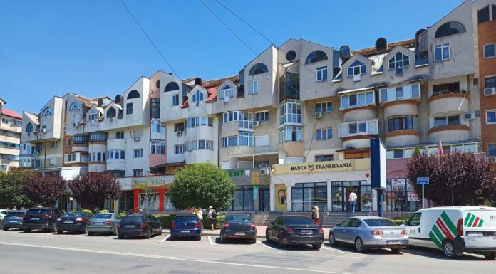 Reduceri la abonamentele pentru parcările publice cu plată din Târgu-Jiu