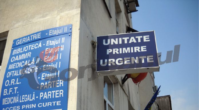 Un copil de 2 ani a ajuns la spital cu o lovitură la cap. Poliția face anchetă