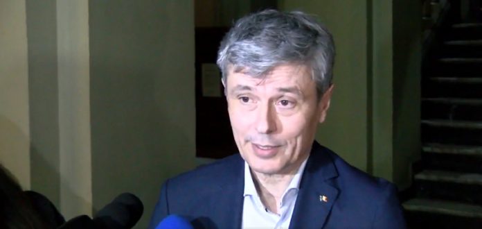 Virgil Popescu nu va mai fi ministru la Energie. Mesaje în care anunță că se retrage