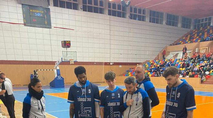 O repriză nu a fost suficientă. Baschetbaliștii gorjeni, învinși la Galați