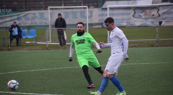 Viitorul a bătut-o pe Şimian. Gorjenii au operat modificări în lot