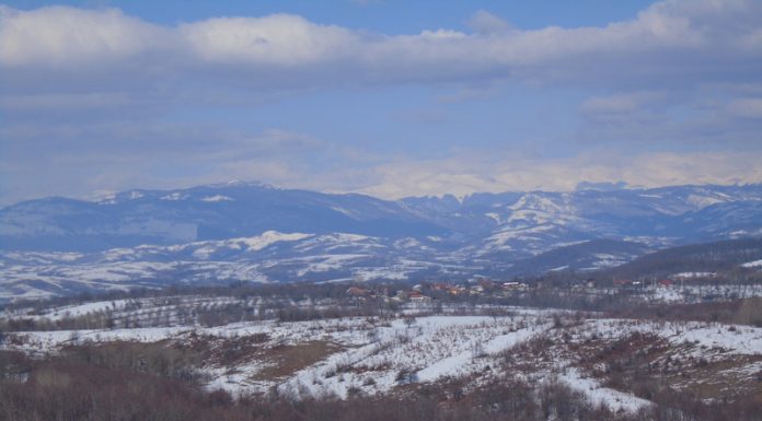 Drumuri gorjene – Peisaje de excepţie în umbra Vâlcanului