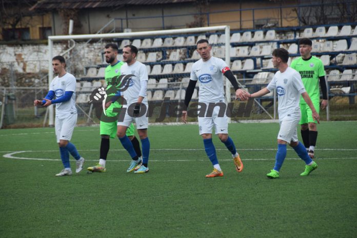 Optimism la Viitorul înainte de debut