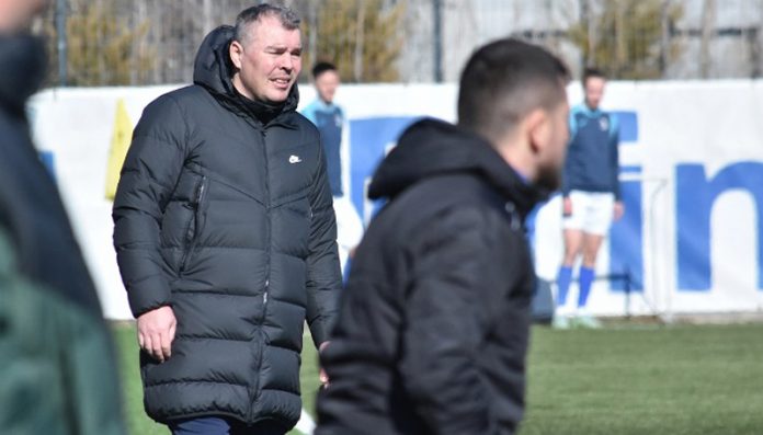 Premieră pentru Viitorul