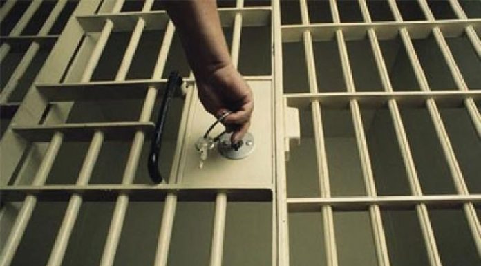 Condamnat cu executare pentru tentativă de tâlhărie