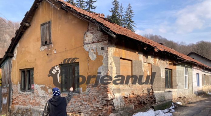 Sute de persoane evacuate în Valea Jiului din cauza cutremurelor din Gorj!