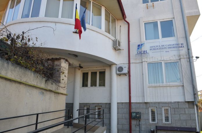 Trei angajări la Cadastru Gorj