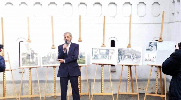 Brâncuși, ,,147 de ani de Infinit”: Fotografie și poezie la Muzeul Național ,,Constantin Brâncuși” din Târgu-Jiu