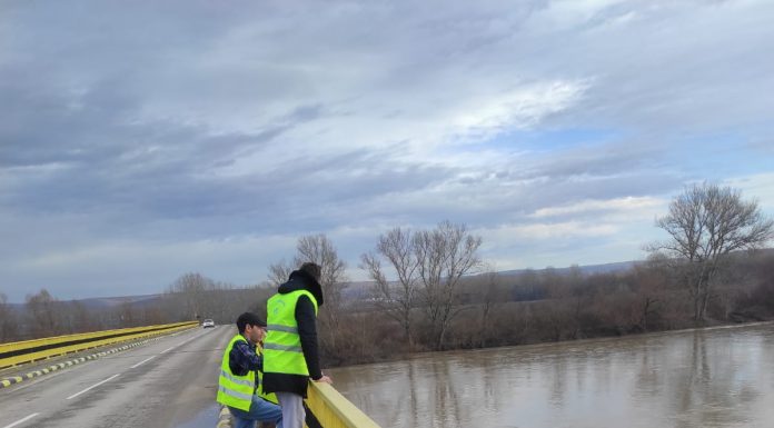 Râul Jiu, sub cod galben și portocaliu de inundații