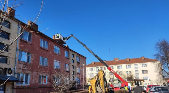 Prima şedinţă a Comitetului interministerial pentru analiza de risc seismic. Romanescu, discuții cu premierul Ciucă