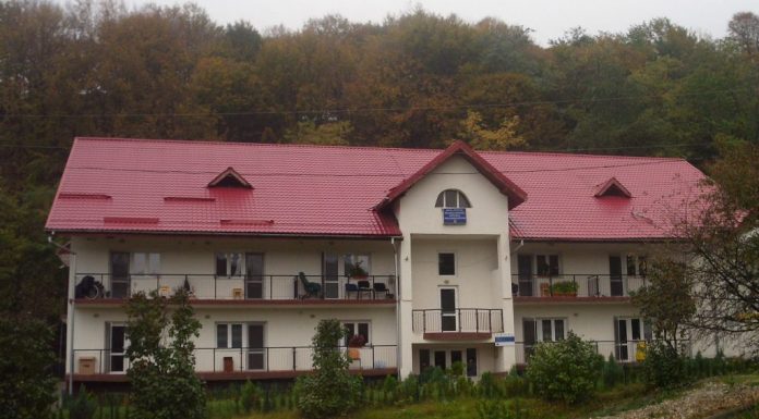 Bani europeni pentru căminul de la Suseni