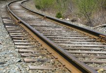 Accident feroviar la Bâlteni! Un bărbat de 80 de ani a murit