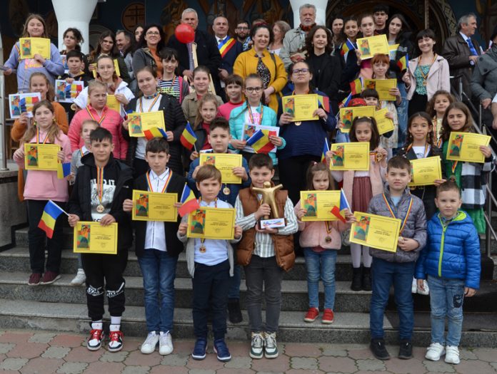 Gazeta Gorjului – Arte Mici în Țara corcodușilor