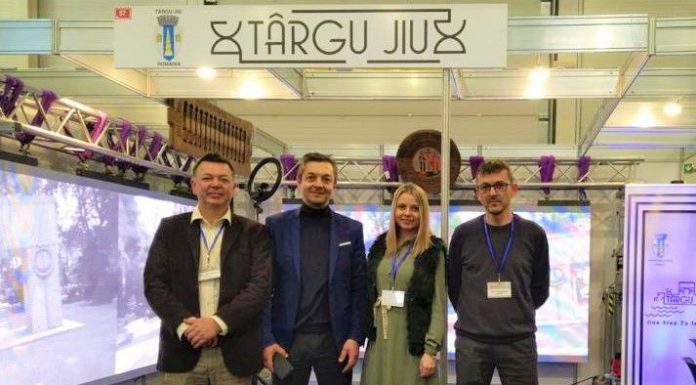 Centrul „Brâncuși” la Târgul de Turism al României