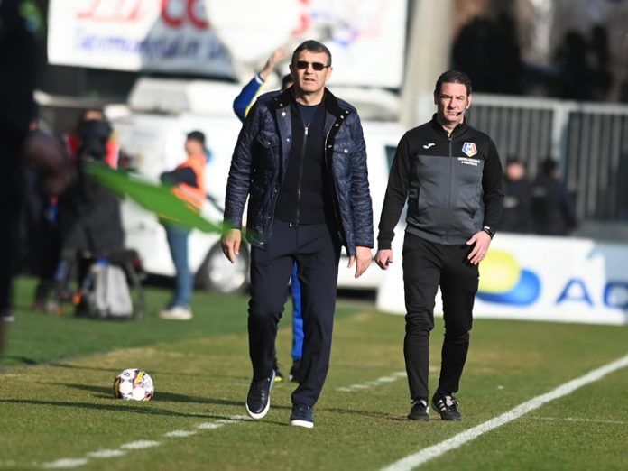 Neagoe dă vina pe gazon după victoria chinuită de la Ploiești