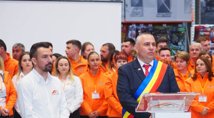 Magazinul de bricolaj Casa Alex și-a deschis porțile pentru cumpărători! Număr record, 800 de clienți la nici trei ore de la deschidere