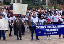 Protest al dascălilor – salarii neindexate de ani de zile!